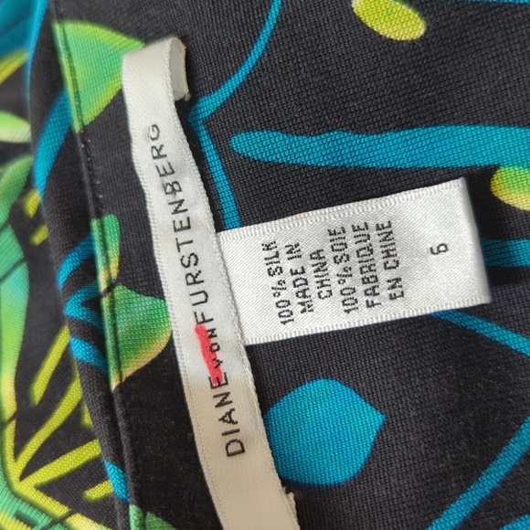 Diane Von Furstenberg Silk Tacita Dress 6 - Picture 16 of 16